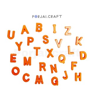 ลูกปัดตัวอักษร สีส้ม Orange alphabet beads 12mm