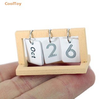 Cooltoy โมเดลปฏิทินตั้งโต๊ะ ขนาดเล็ก 1:12 สําหรับตกแต่งบ้านตุ๊กตา