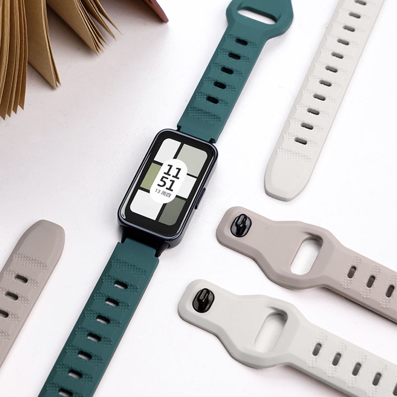 สายนาฬิกาข้อมือ ซิลิโคนนิ่ม แบบเปลี่ยน สําหรับ Oppo Band2 Smart Watch Band Oppo Band 2