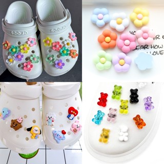 Kpop Bt21 Jibbitz อุปกรณ์เสริม จี้รูปกระต่าย และดอกทานตะวัน สําหรับ Crocs Set Sanrio Kuromi