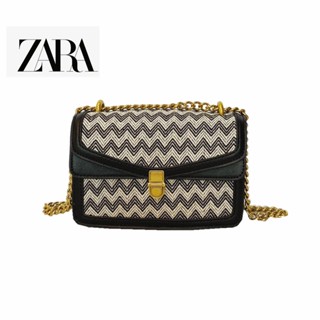 Zara กระเป๋าสะพายไหล่ ทรงเมสเซนเจอร์ แต่งสายโซ่คล้อง เข้ากับทุกการแต่งกาย แฟชั่นเรโทร สําหรับสตรี