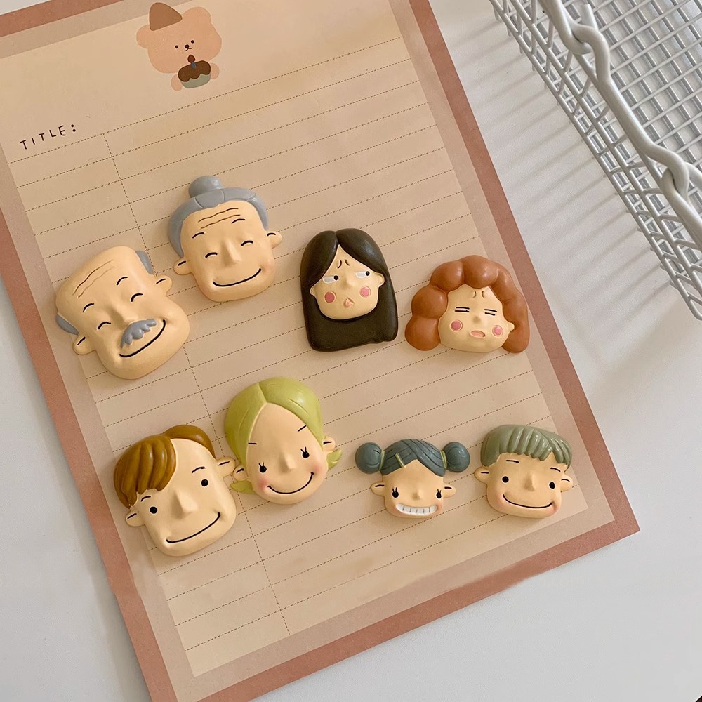 แม่เหล็กติดตู้เย็น ลายการ์ตูนครอบครัว น่ารัก ของขวัญวันเกิด ของขวัญเทศกาล ไอเดียของขวัญสุดครีเอทีฟ ของขวัญสำหรับครอบครัว ตู้เย็นแม่เหล็ก