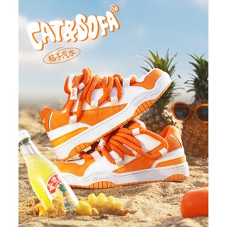 Cat and Sofa Dreadlocks Orange Juice Skateboard Bread Shoes รองเท้าผ้าใบ สนีกเกอร์unisex สีส้ม สีแห่งปี