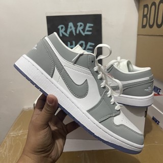 Air Jordan 1 Low Wolf Grey (ขนาดผู้ชายและผู้หญิง) COOI