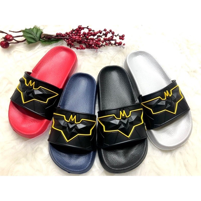 ! IMPORTED BATMAN BOYS SLIP-ON SANDALS 2-10 YEARS / PREMIUM CHARACTER SLIP-ON 2 3 4 5 6 7 8 9 10 YEA