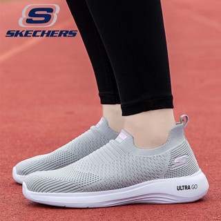 Skechers_ ULTRA GO รองเท้ากีฬา รองเท้าวิ่ง ผ้าตาข่าย ระบายอากาศ ระงับกลิ่น ขนาดใหญ่ น้ําหนักเบา แฟชั่นฤดูร้อน สําหรับผู้ชาย และผู้หญิง