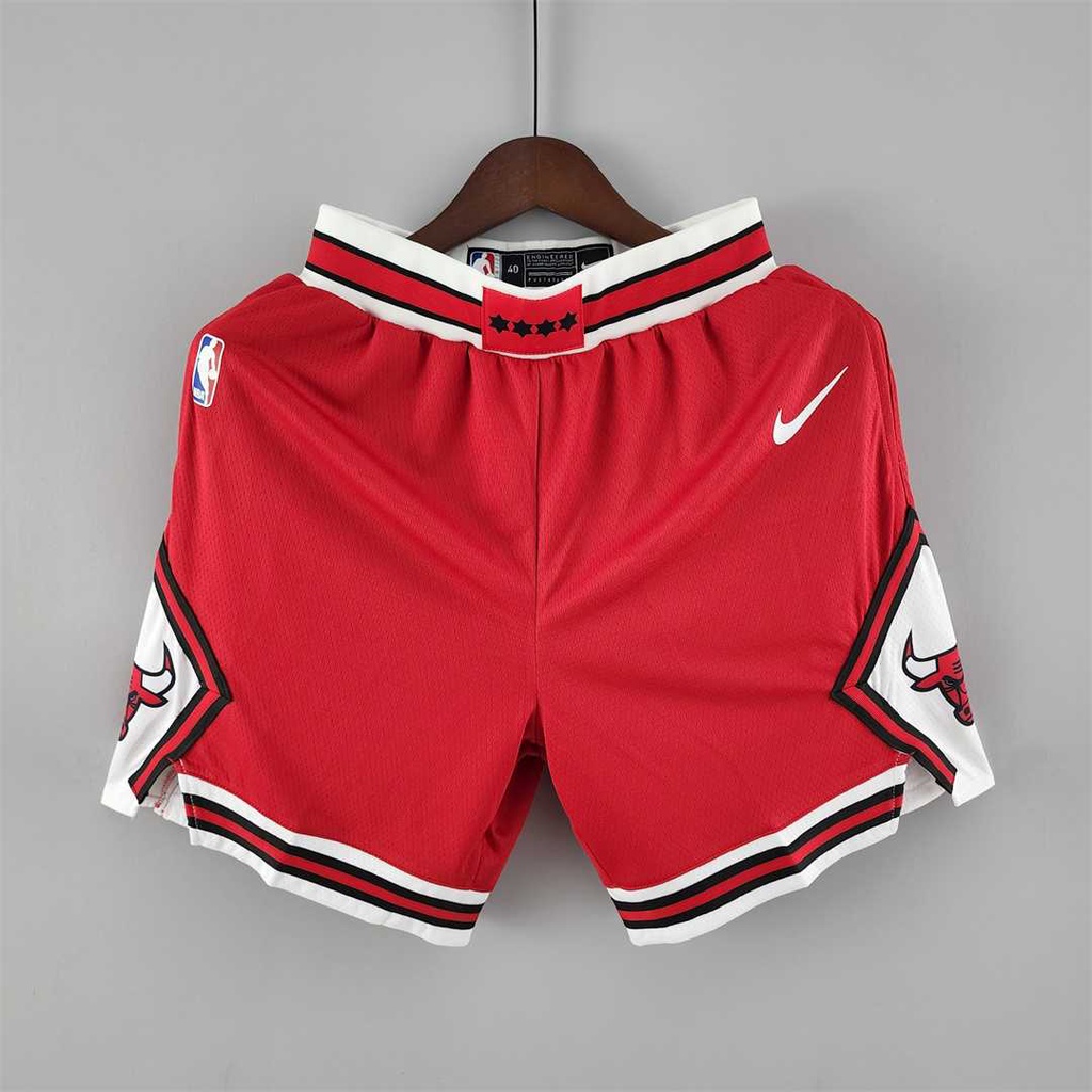 กางเกงขาสั้นผู้ชาย Chicago Bulls กางเกงขาสั้นบาสเก็ตบอลสีแดงรุ่น Bottoms Au รุ่น Hot Press กางเกงกีฬาหลวม