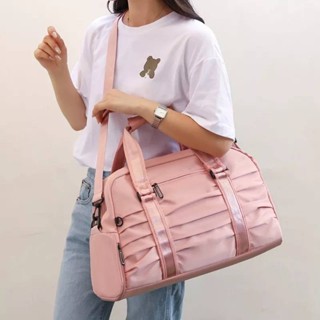 กระเป๋าใส่เสื้อผ้า กระเป๋าเดินทาง กระเป๋ายิม จุของได้เยอะ มีสายสะพายและหูถือ #BAG018
