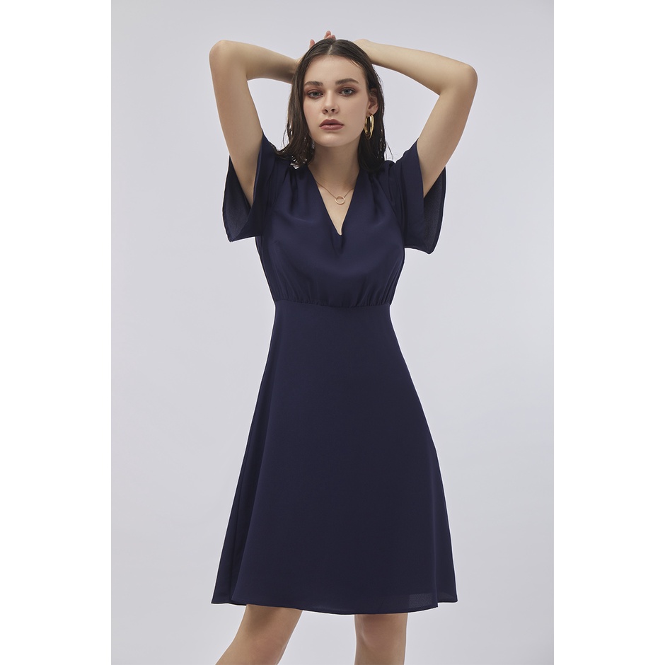 ESPADA เดรสคอวีแต่งระบาย ผู้หญิง สีน้ำเงินเข้ม | V-Neck Fit and Flare Dress | 01030