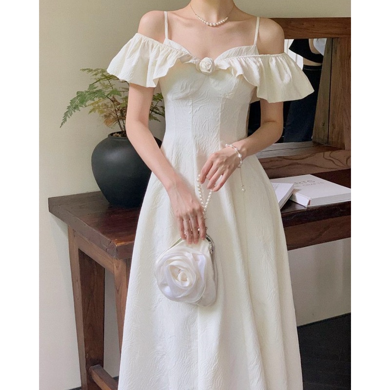 ชุดเดรสสีขาว，เดรสออกงาน ชุดราตรียาวพรีเมี่ยม ชุดเดรสสายเอว ชุดเทพธิดา, ชุดเปิดไหล่