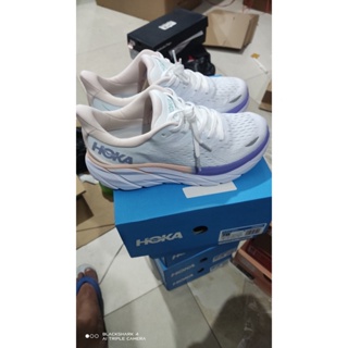 ใหม่ HOKA ONE ONE Clifton 8 Shock Absorption รองเท้าวิ่ง สีขาว ม่วง ชมพู สําหรับผู้หญิง WOR2 2023