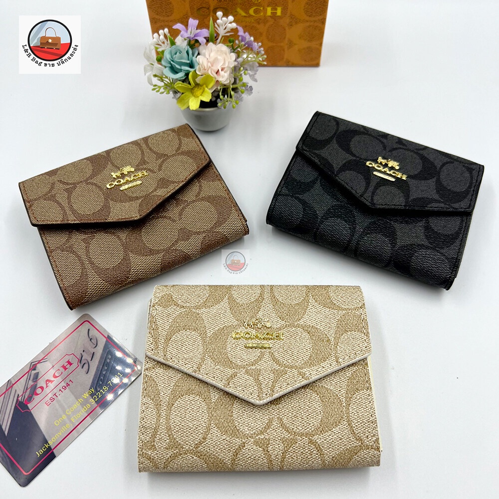 กระเป๋าสตางค์ CUหน้าจุดหมาย สองพับมีซิปใช้งาน มีช่องใส่บัตร มีพร้อมส่ง พร้อม(กล่อง การ์ด ถุงผ้า)