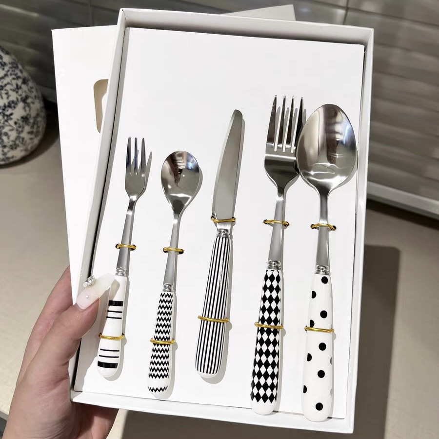 (พร้อมส่ง) ชุดช้อนส้อม เซ็ทช้อนส้อม ช้อนส้อมเกาหลี