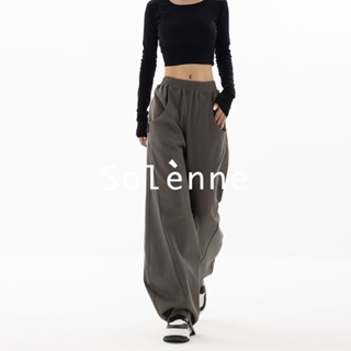 Solenne  กางเกงขายาว กางเกงยีสน์ผู้หญิง ทรงหลวม ๆ ตรง Retro Hip Hop Pants 2023 NEW Style Comfortable fashion Korean Style ทันสมัย A20M06V 36Z230909