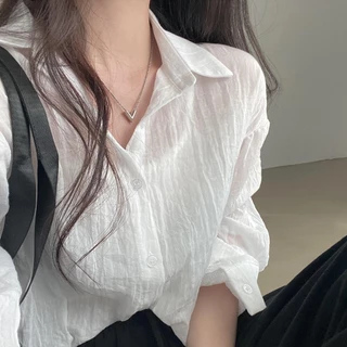 mimi&didi*พร้อมส่ง*เสื้อเชิ้ตแขนยาวแฟชั่นสั้น ผู้หญิง คอวี หลวม เสื้อทำงานสีขาว สไตล์เกาหลีสุดๆ ผ้าจับจีบเก๋ๆ สีทึบ#W260