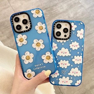 Casetify เคสโทรศัพท์มือถืออะคริลิคใส แบบแข็ง กันกระแทก ลายหน้ายิ้ม ดอกเดซี่ สีชมพู สําหรับ iPhone14 13 12 11 Pro Max