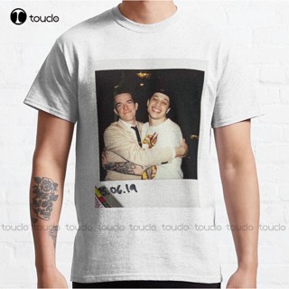 เสื้อยืดลําลอง แขนสั้น พิมพ์ลาย Pete And John ขนาดใหญ่ สวมใส่สบาย สไตล์คลาสสิก สําหรับผู้ชาย และผู้หญิง