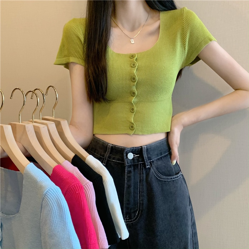 Anna fashion 9323-1# เสื้อยืดคอกลม เสื้อครอป แขนสั้น ผ้าไหมพรม กระดุมหน้าแกะได้จริง เสื้อถักแขนสั้นผู้หญิง