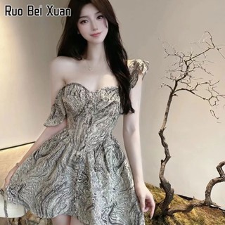 RUO BEI XUAN เดรสผู้หญิง เดรสสายเดี่ยวผูกเอวเซ็กซี่สไตล์เกาหลี