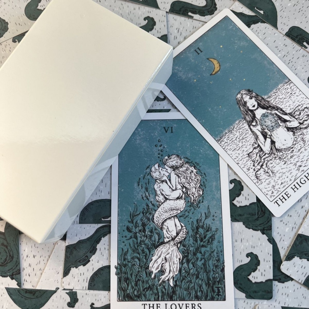 Tempest Tarot Tempest Tarot Card กล่องสีขาวขนาดมาตรฐาน 12 * 7ซม