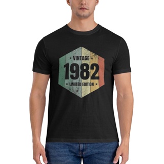 เสื้อยืด พิมพ์ลาย Legends Are Born In 1982 สไตล์วินเทจ