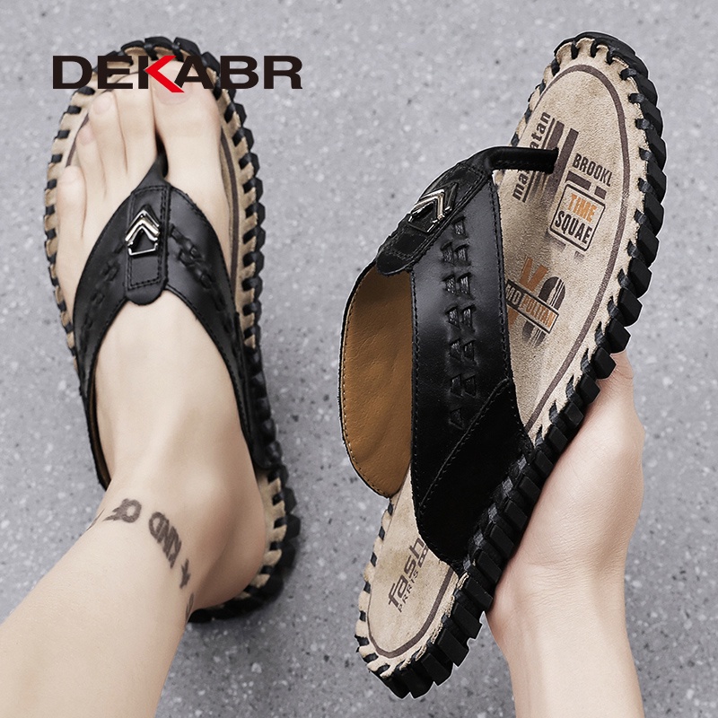 Dekabr รองเท้าแตะลําลอง หนังวัวแท้ หรูหรา เหมาะกับใส่ในบ้าน และนอกบ้าน แฟชั่นสําหรับผู้ชาย