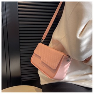  JIVIVIL·กระเป๋า crossbody ใบเดียวของเกาหลีรุ่นง่าย ๆ กระเป๋า นิเชบาเก็ตต์