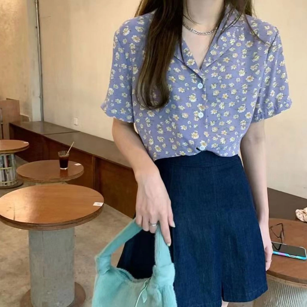 เสื้อแฟชั่นผู้หญิง คอปกแขนสั้น ลายดอกไม้ สไตล์เกาหลี thumbnail 9