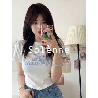 Solenne  เสื้อครอป เสื้อยืดผู้หญิง ครอป baby tee สาวเรโทร 2023 NEW Style สวยงาม Stylish รุ่นใหม่ Chic A29J1IR 36Z230909