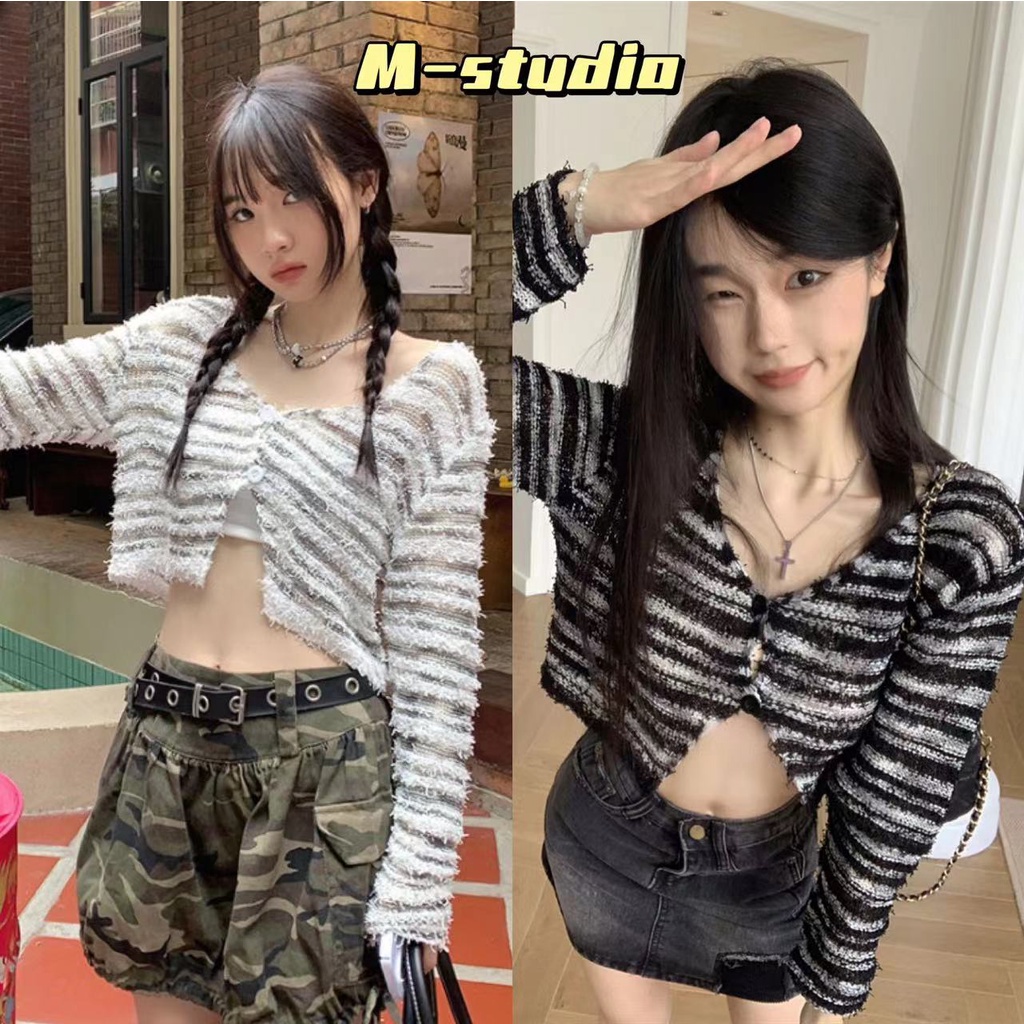Maze*พร้อมส่งจ้า*เสื้อไหมพรมแขนยาว ลายทางน่ารักมาก ผ้านุ่มสบาย( y2601) ราคา ถูกที่สุด ดีลบีเคเค รูปภาพหลัก