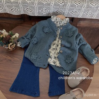 Korean style childrens clothing 2023 new autumn girls crochet wool flower cardigan floral shirt jeans three-piece set DYXE