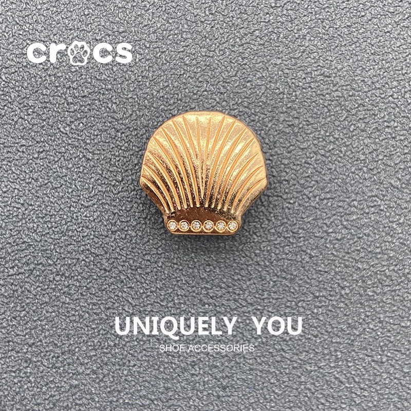 Crocs jibbitz จี้โลหะ รูปรองเท้า ดอกไม้ สร้างสรรค์ อุปกรณ์เสริม สําหรับตกแต่ง DIY