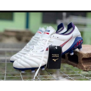 ใหม่ล่าสุดรองเท้าฟุตบอล แบบมีลิ้น เท้าอวบเท้าบาน ใส่ได้ Mizuno Japan หนังวัวแท้พร้อมส่งและวันนี้กดสั่งซื้อเข้ามาได้เลย