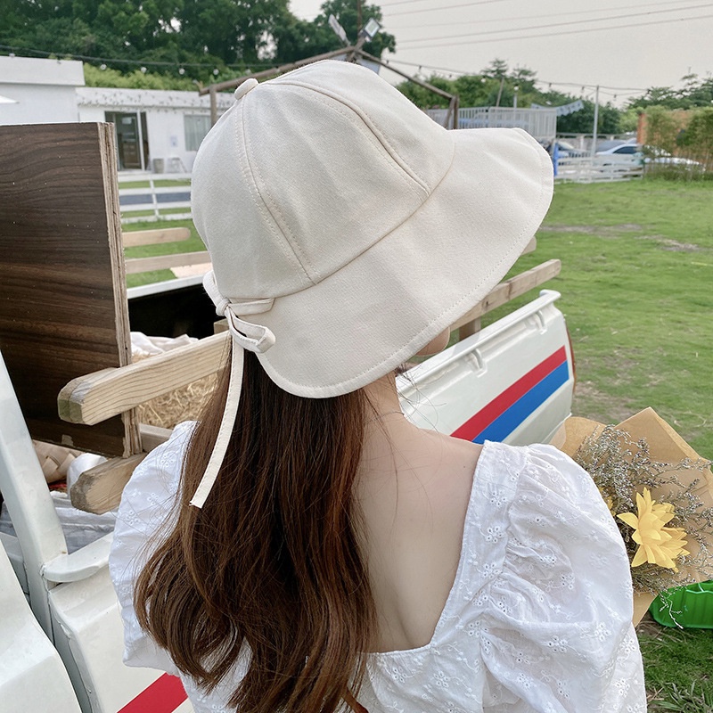 หมวกบักเก็ต กันแดด แบบนิ่ม สามารถปรับได้ สีดํา เหมาะกับเดินชายหาดกลางแจ้ง สไตล์ชาวประมง สําหรับผู้หญิง
