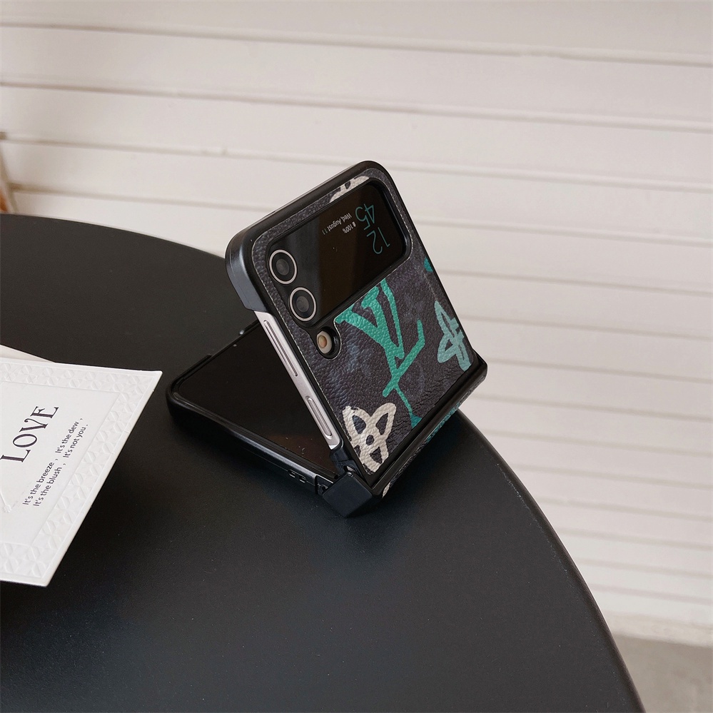 เคสโทรศัพท์ลาย Graffiti หรูหราสําหรับ Samsung Galaxy Z Flip 7 7FE 6 5 4 3 เทรนด์สไตล์กันกระแทกสําหรับ Z Flip7 ออกแบบเฉพาะรวมทุกอย่างกรณี ShookProof ฝาครอบ