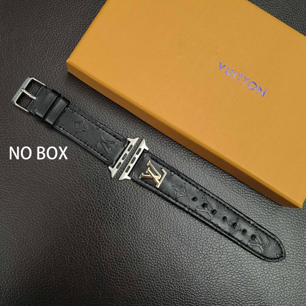 สายนาฬิกาข้อมือหนัง 49 มม. ลายโลโก้ สีทอง หรูหรา แบบเปลี่ยน สําหรับ Smart Watches Series 8 Ultra 7 6 SE 5 4 3 2 1 ขนาด 41 มม. 45 มม. 44 มม. 42 มม. 40 มม. 38 มม.