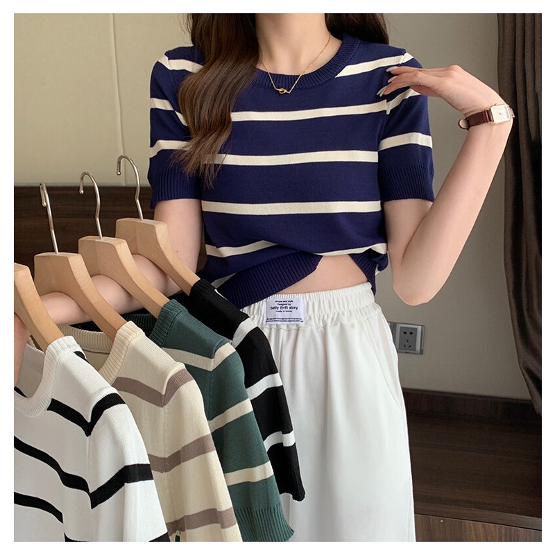 Gakki เสื้อยืดคอกลมไหมพรมหญิงแขนสั้น เสื้อถักสตรีแขนสั้นผ้านิ่มใส่สบาย ฟรีไซส์ พร้อมส่ง 95020# ราคา ถูกที่สุด ดีลบีเคเค แกลเลอรีภาพที่ 2