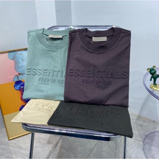 พร้อมส่ง เสื้อยืดแขนสั้น พิมพ์ลายตัวอักษร FOG ESSENTIALS สําหรับผู้ชาย และผู้หญิง