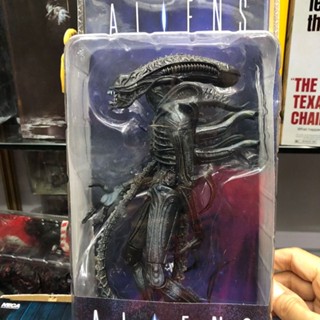 โมเดลนักล่าเอเลี่ยน Neca Alien Wars Predator AVP ขนาด 23 ซม. แบบเคลื่อนย้ายได้