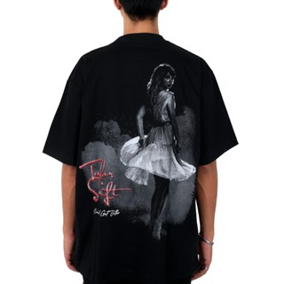 เสื้อยืด [100% Cotton]พร้อมส่ง TEE TOXIC1805 TAYLOR SWIFT การเปิดตัวผลิตภัณฑ์ใหม่ T-shirtsize: S-5XL