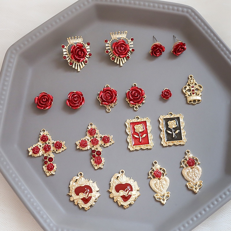 จี้ต่างหู DIY หัวใจดอกกุหลาบสีแดงมงคล ไมครอนทองคำขาวกากเพชรรูปกางเขน