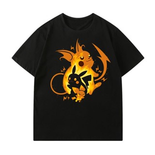แฟชั่น Pokemon Pikachu Unisex แฟชั่น เสื้อยืด อนิเมะ ผ้าฝ้ายแท้ ทรงหลวม หน้ากากปิกาจู สไตล์น่ารัก ไม่จำกัดเพศ