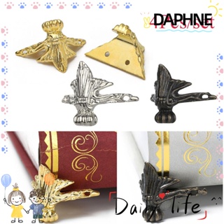 Daphne 4 ชิ้น / เซต ตัวยึดมุม การตกแต่ง ฮาร์ดแวร์เฟอร์นิเจอร์ สามเหลี่ยม วินเทจ ป้องกันมุม