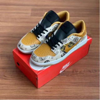 รองเท้ากีฬาลําลอง NK SB Dunk Low mustard