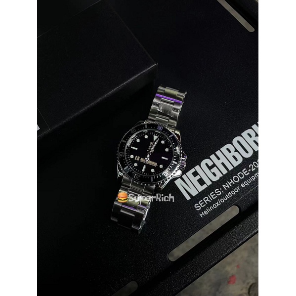 NEIGHBORHOOD สีดำลมกลางแจ้งที่เรียบง่ายนาฬิกาควอตซ์เรืองแสงในเทรนด์อุปกรณ์เสริมสีดำลมเหล็กสายหน่อธุรกิจ NBHD