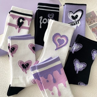 Classic Fashion Style Asymmetrical Pattern Street Hip Hop Skater Cotton Socks Breathable Harajuku Socks for Men and Women