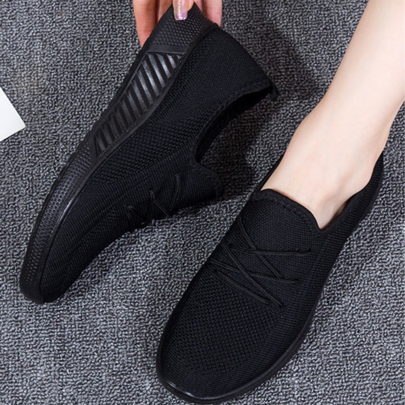 พร้อมส่ง รองเท้ากีฬาระบายอากาศสบาย ๆ พื้นนุ่มกันลื่น