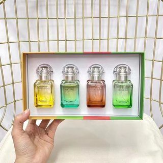 (30ml * 4) Hermes Garden perfume Four Piece Set Hermes ชุดกล่องน้ําหอม ขนาดเล็ก Q ตัวอย่างน้ําหอม 4/4 Nile Garden 30 มล. * 4