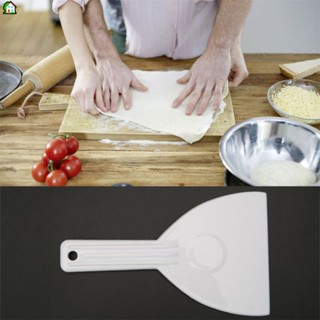 พลั่วพลาสติก ทรงสามเหลี่ยม สําหรับตัดแป้งโดว์ เนย DIY