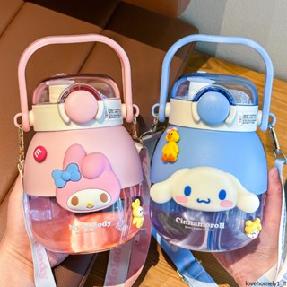 Sanrio กระติกน้ําดื่ม ขนาดใหญ่ จุน้ําได้เยอะ ปลอด BPA พร้อมสายคล้อง สําหรับเด็ก